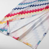 Lovemi - Modisches und lässiges Kleid mit Regenbogenstreifen und diagonalen Schultern