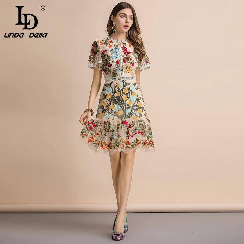 Elegant Embroidered Dresses for Sophisticated Style-3
