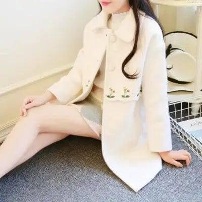 Student embroidered woolen coat-3