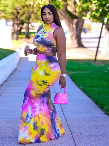 Trendy Tie-Dye Maxi Dresses | Bold Summer Fashion-4