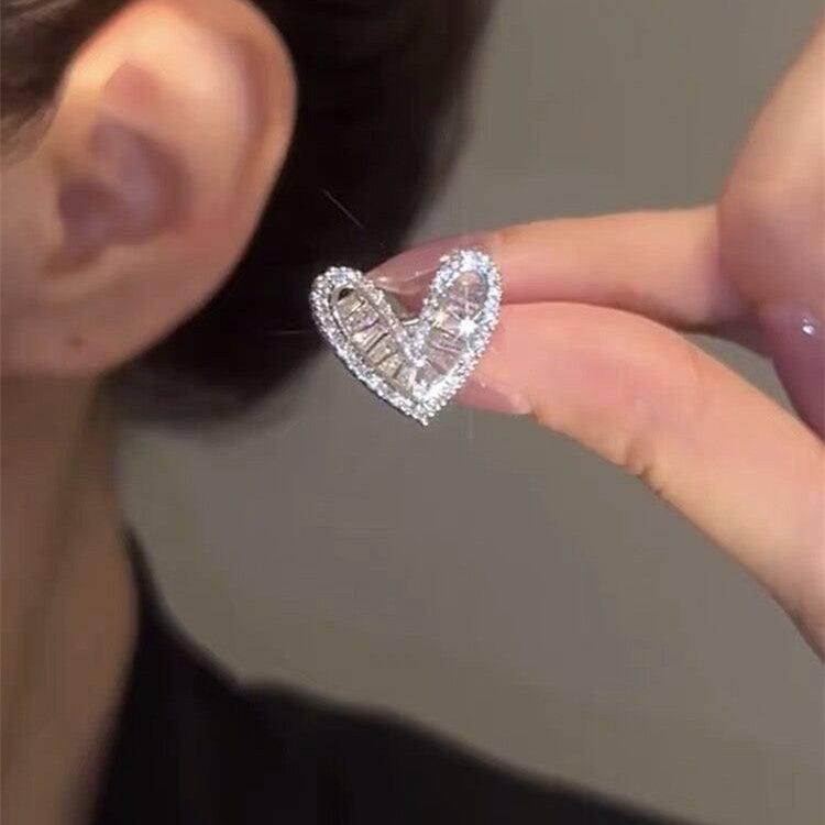 Unique Heart-Shaped Ear Cuff Jewelry Trends-Love Ear Clip Pairs-2